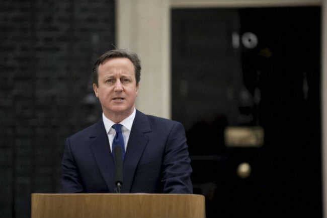 इजी मनी के गर्भ में छिपी है कंगाली