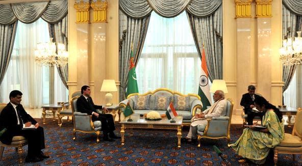तुर्कमेनिस्तान पहुंचे प्रधानमंत्री नरेंद्र मोदी, शाम को  किर्गिस्तान के लिए होंगे रवाना