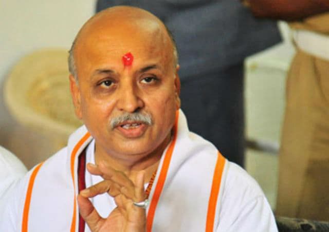 उम्मीद है कि लखवी, दाउद को वापस लाएंगे मोदी : प्रवीण तोगडिया