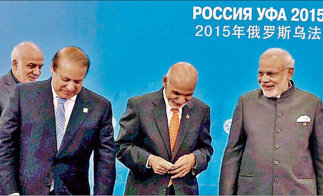 इस जोखिम का नतीजा वक्त बतायेगा