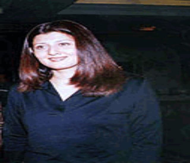 वाह! सलमान खान ने पूर्व प्रेमिका संगीता बिजलानी के साथ देखी ''बाहुबलि''