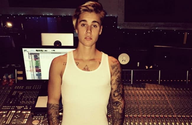 मैं सिंगल हूं : जस्टिन बीबर