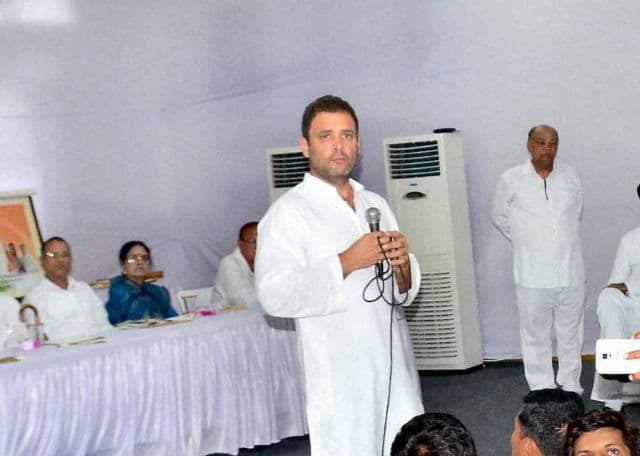 राहुल गांधी अब भी हैं ''डायपर बेबी'' : भाजपा