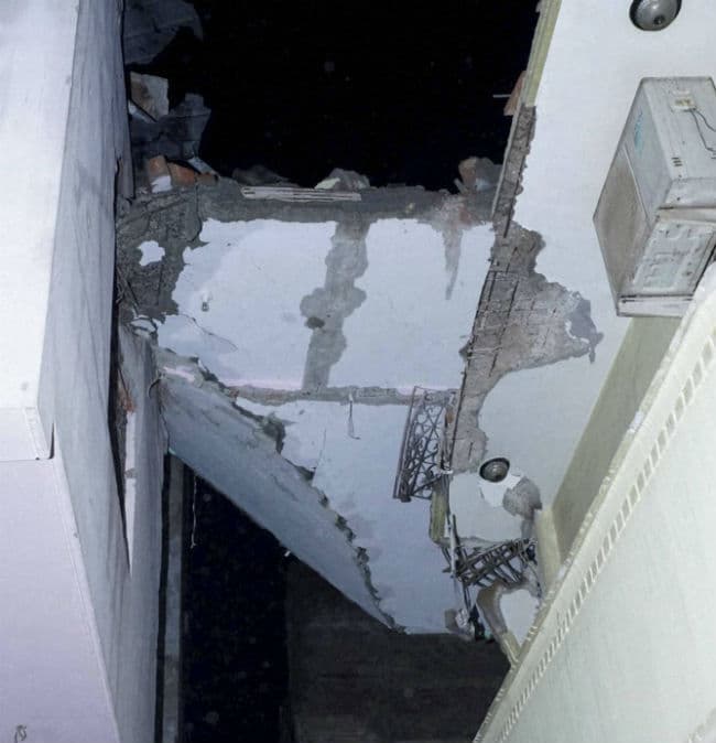 दिल्ली में चार मंजिला इमारत गिरी, पांच की मौत