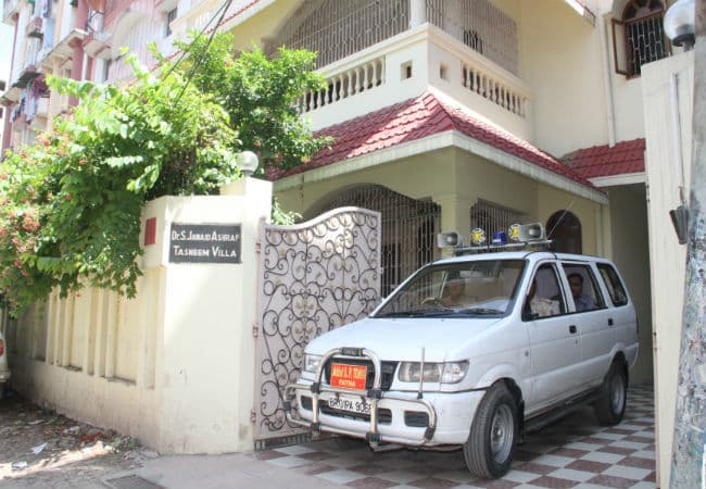 डॉक्टर के घर में भीषण डकैती, नौकरानी को बनाया बंधक, गहना समेत 20 लाख का माल उड़ाया