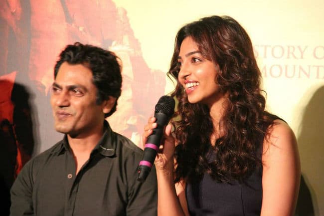 क्‍यों राधिका ने कहा, नवाजुद्दीन के साथ रोमांटिक सीन फिल्‍माना बेहद मुश्किल