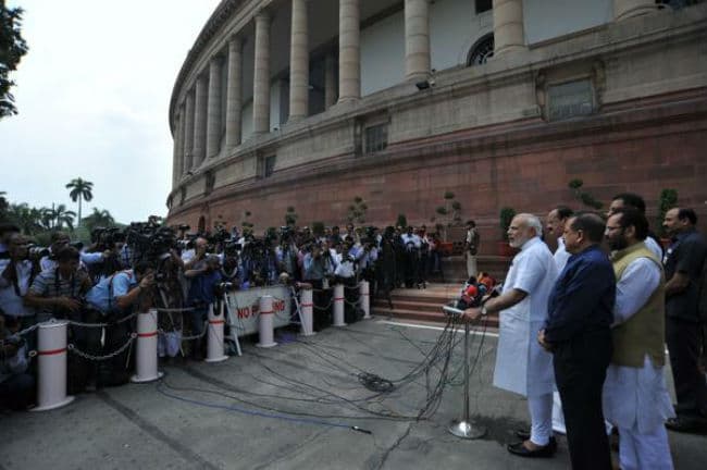 प्रधानमंत्री नरेंद्र मोदी ने संसद सत्र के सार्थक होने की उम्मीद जतायी