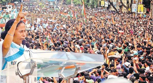 शहीद दिवस कार्यक्रम: तृणमूल सुप्रीमो ने पार्टी कार्यकर्ताओं को चेताया, अपराधियों के लिए जगह नहीं