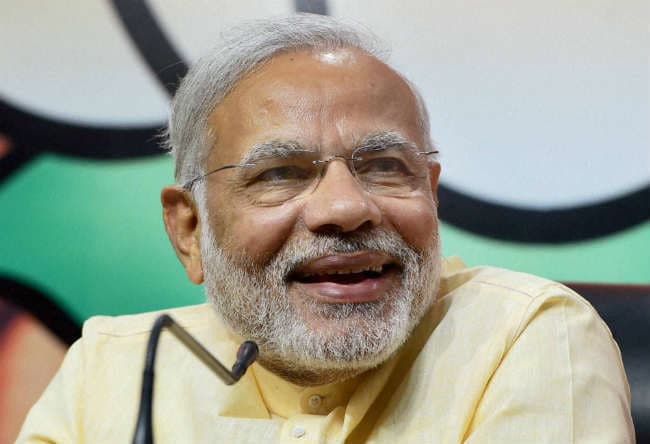 राष्ट्रपति के रूप में तीन साल पूरा करने पर नरेंद्र मोदी ने प्रणब मुखर्जी को दी बधाई