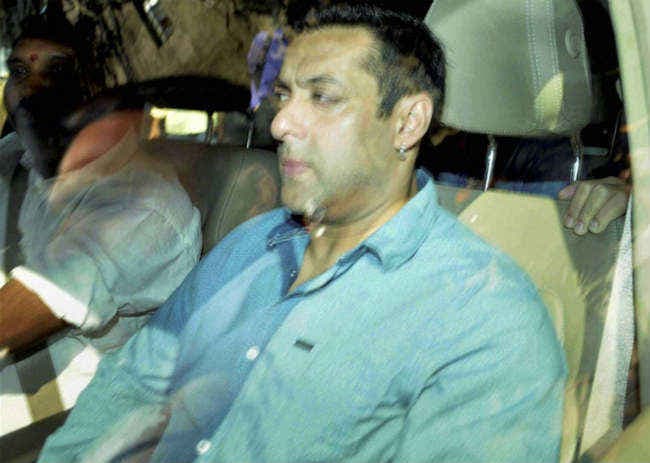 भाजपा ने सलमान खान की जमानत रद्द करने की मांग की, शत्रुघ्न ने किया बचाव