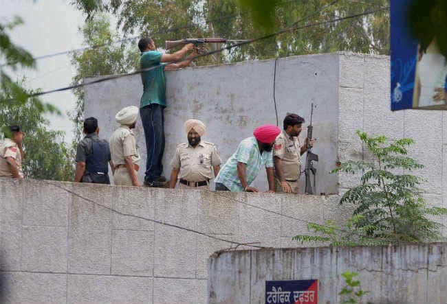 पंजाब हमला : जांच में जुटी खुफिया एजेंसियां, हाथ लगे कई अहम सुराग