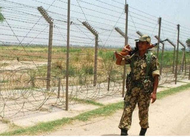 पाकिस्तान ने फिर किया संघर्ष विराम का उल्लंघन, एक जवान शहीद