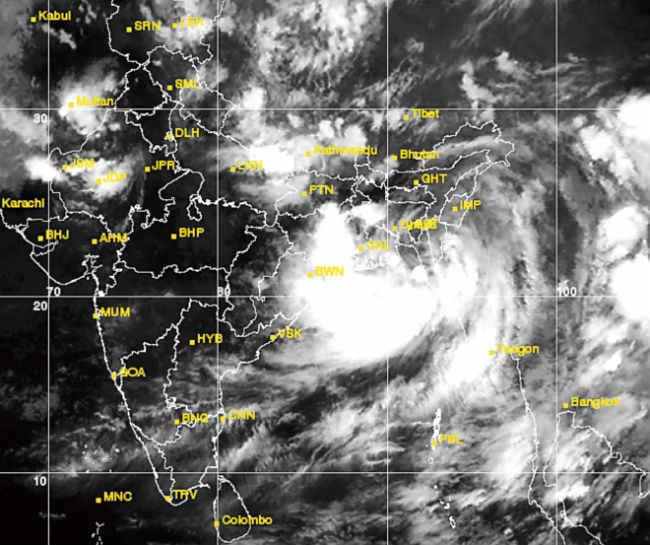 झारखंड में अलर्ट, हो सकती है भारी बारिश, तेजी से बढ़ रहा है चक्रवाती तूफान कोमेन