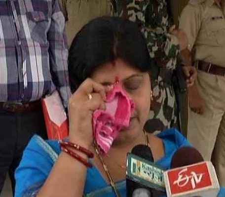 झारखंड की शिक्षा मंत्री की फिसली जुबान, बिहार को बताया पड़ोसी देश