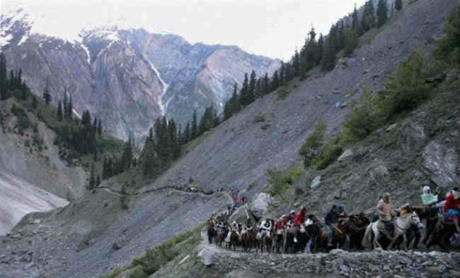 अमरनाथ के लिए 322 तीर्थयात्रियों का जत्था रवाना