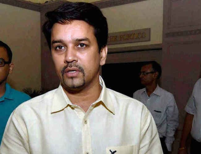 हमने तो 50 करोड़ में स्टेडियम बनवाया, कांग्रेस तो 970 करोड़ में नवीनीकरण कराती है : अनुराग ठाकुर