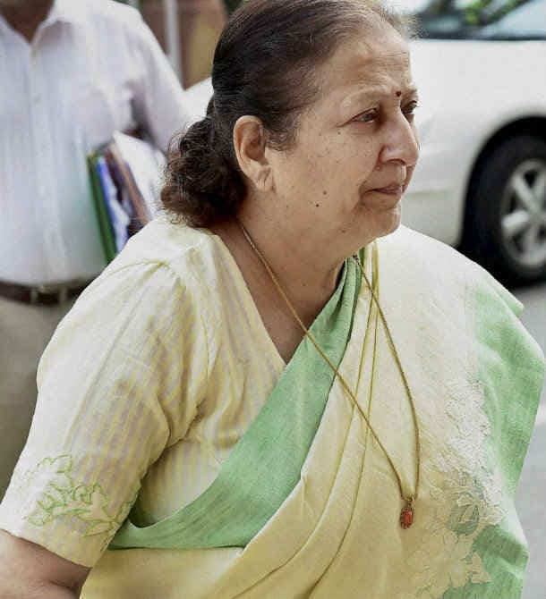 संसद दिन भर : जानिए क्या रहे आज के दस अहम डेवलपमेंट