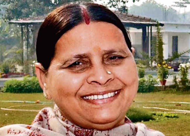 मैं नहीं, मेरे दोनों बेटे लड़ेंगे चुनाव : राबड़ी