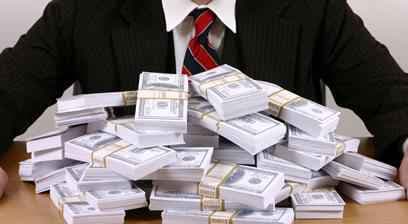 एक बॉस ने कर्मचारियों को  बोनस में दिये 1.6 करोड़ रुपये