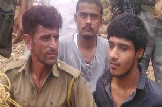 आतंकी नवेद के पिता ने की उसके पाकिस्‍तानी होने की पुष्टि, पाक फौज से बताया खतरा