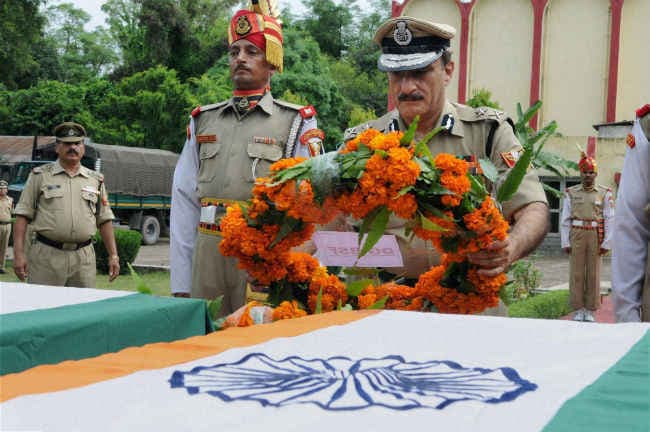 शहीद जवान के घर पसरा है मातम