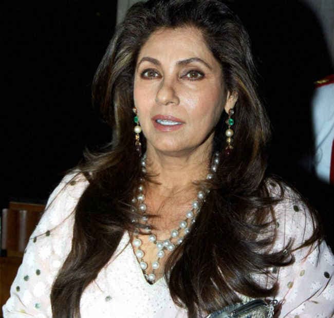 अनीता आडवाणी की याचिका पर डिंपल-अक्षय को सुप्रीम कोर्ट का नोटिस