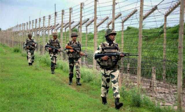 सेना ने घुसपैठ का प्रयास विफल किया : दो आतंकवादी मारे गए