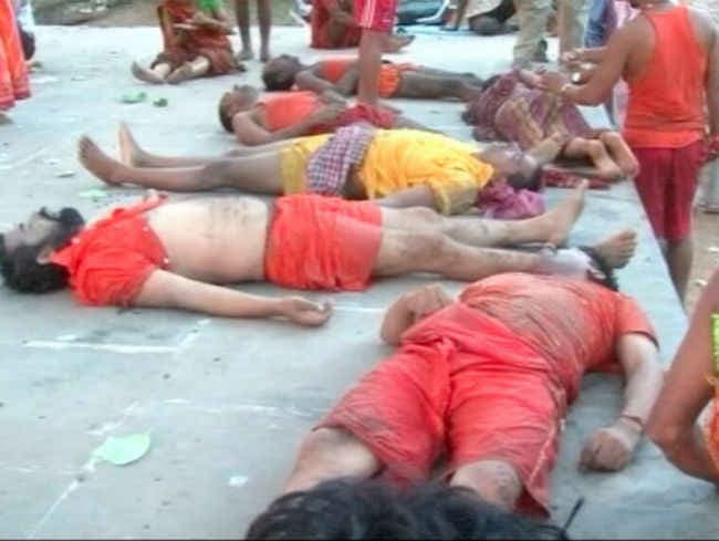 देवघर भगदड़ हादसा : झारखंड के मुख्यमंत्री ने दो-दो लाख रुपये के मुआवजे की घोषणा की