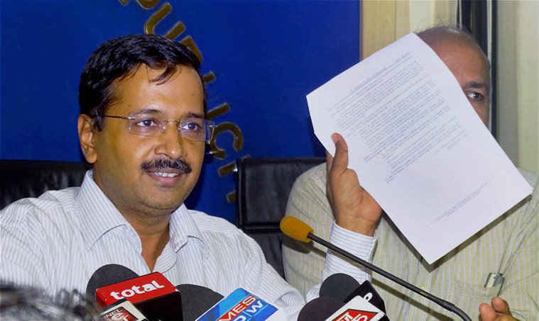 अरविंद केजरीवाल के विधायक का निजी सहयोगी वसूली के आरोप में गिरफ्तार