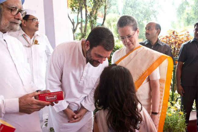 मोदी के भाषण पर राहुल ने कहा- ये राजनीति का दिन नहीं,कल बात करेंगे