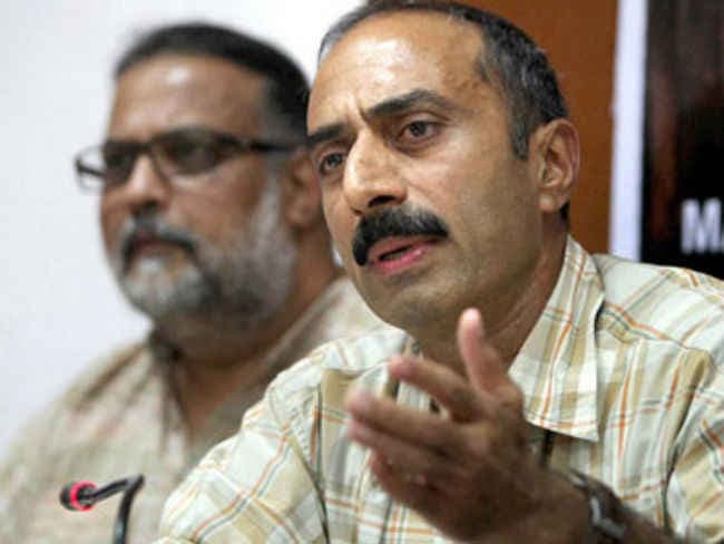 नरेंद्र मोदी की खिलाफत करने वाले IPS संजीव भट्ट सेक्स स्कैंडल में फंसे