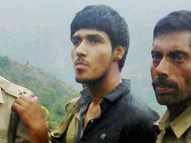 आतंकी नावेद का बडा खुलासा, लश्कर के कैंप में आते थे पाकिस्तानी सेना व आइएसआइ के अधिकारी