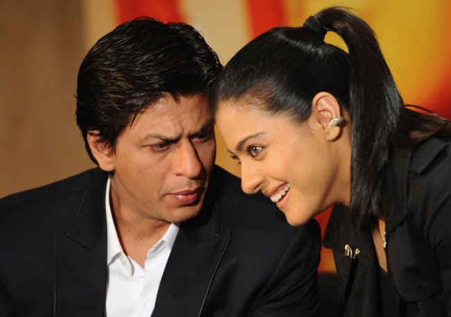 शाहरुख-काजोल के बीच आईसलैंड में फिल्‍माया जायेगा हॉट रोमांटिक सॉन्‍ग, देखें वीडियो