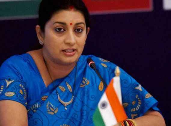 अमेठी में स्मृति ने कहा, प्राण जाई पर वचन न जाई