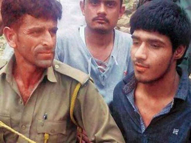 आतंकी नवेद ने एनआईए को बताया उसके साथ 18 लोगों ने की थी घुसपैठ