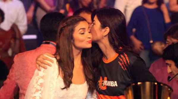 मैं अपनी लोकप्रियता का सही इस्तेमाल करना चाहती हूं : आलिया भट्ट