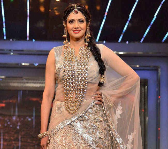 तो ''हवा हवाई'' श्रीदेवी होती ''बाहुबली'' की ''शिवगामी''