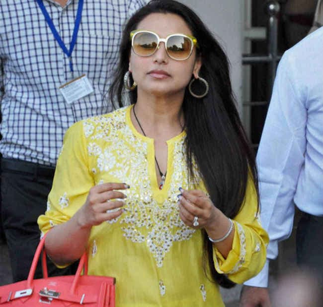 गुड न्यूज : रानी मुखर्जी बनेंगी मम्मी और काजोल बनेंगी मौसी