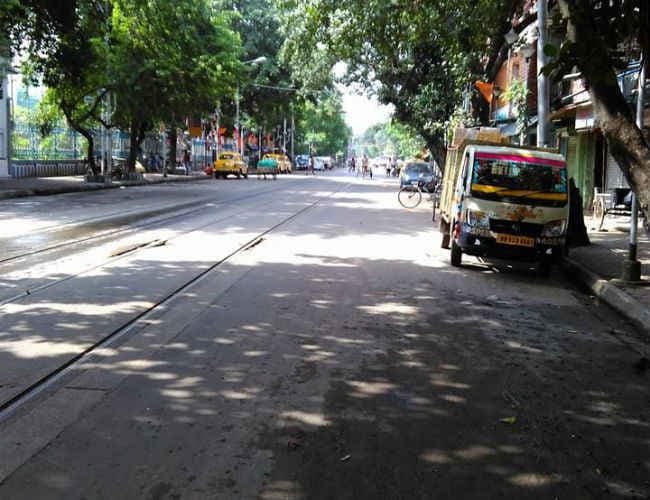 ट्रेड यूनियनों की देशव्यापी हड़ताल का दिल्ली से कोलकाता तक असर