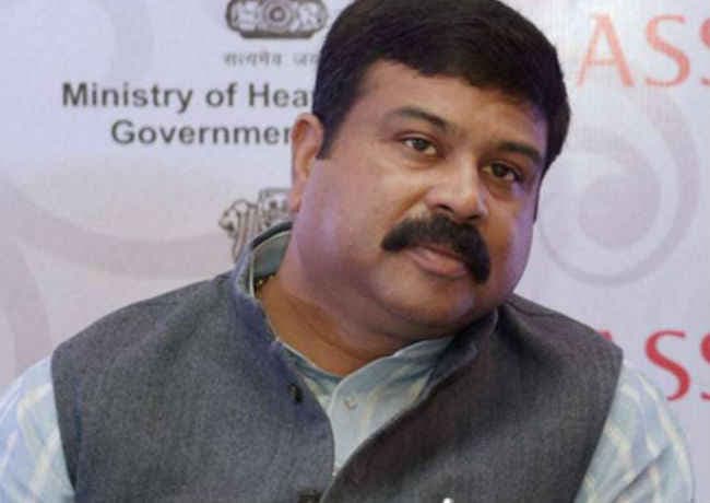 मंत्रिमंडल ने ओएनजीसी, ऑयल इंडिया फील्ड्स की नीलामी को मंजूरी दी