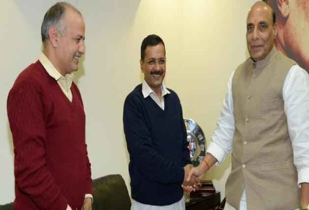 अरविंद केजरीवाल ने की गृहमंत्री राजनाथ सिंह से मुलाकात