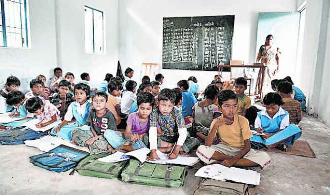 स्कूली शिक्षा और कोर्ट का फैसला