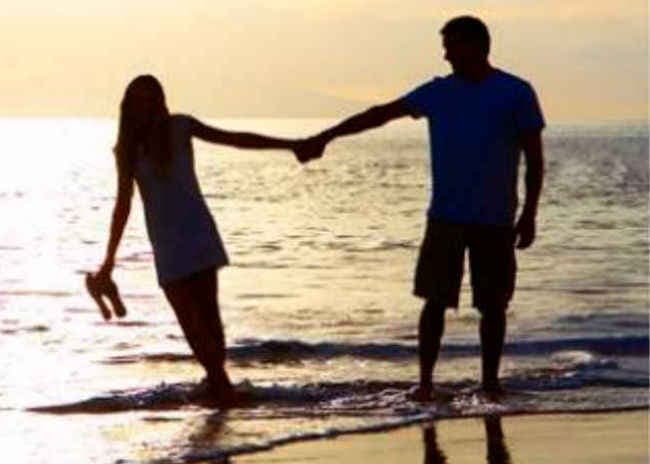 जानिये लड़कियों की किन अदाओं में मर मिटते हैं लड़के ?