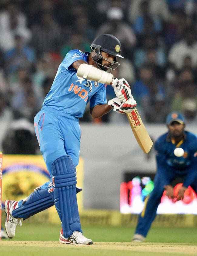 पिछले आठ महीने में बेहतर बल्लेबाज बन गया हूं : धवन