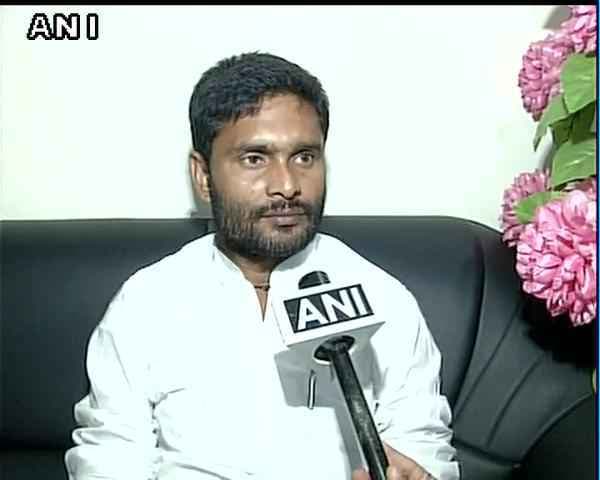 BJP MLA अमन पासवान ने कहा- राम का पुतला जलाने वाले को शाहनवाज ने दिलाया टिकट