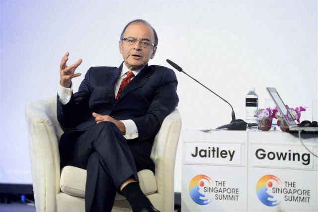 राज्य सरकार सरकारी बैंक से कर्ज माफी की उम्मीद न करें : अरुण जेटली