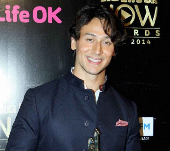 ''बागी'' में रफ लुक में नजर आयेंगे टाइगर श्रॉफ, देखें वीडियो