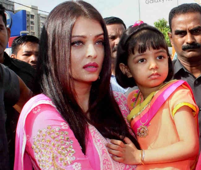 बेटी आराध्‍या संग नजर आई ऐश्‍वर्या राय