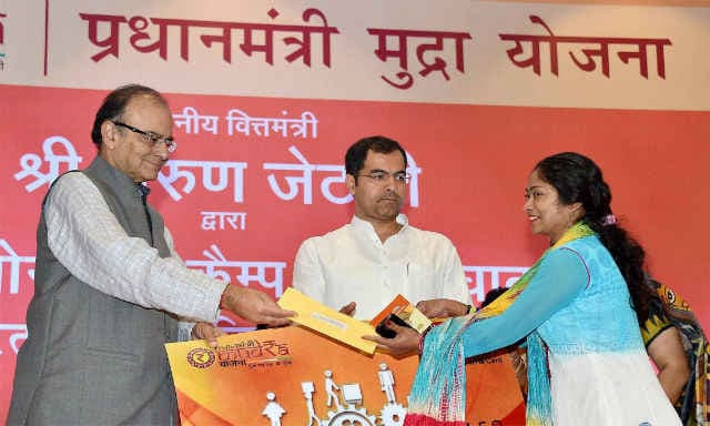 छोटे कारोबारियों को मिलेगा 1.22 लाख करोड़ का कर्ज : अरुण जेटली