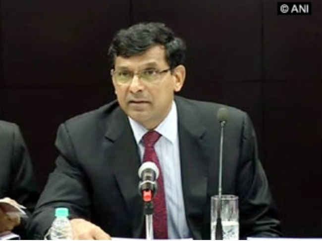 रिजर्व बैंक ने रेपो रेट में 50 बेसिस अंक की कटौती की, जानें मौद्रिक नीति की मुख्‍य बातें